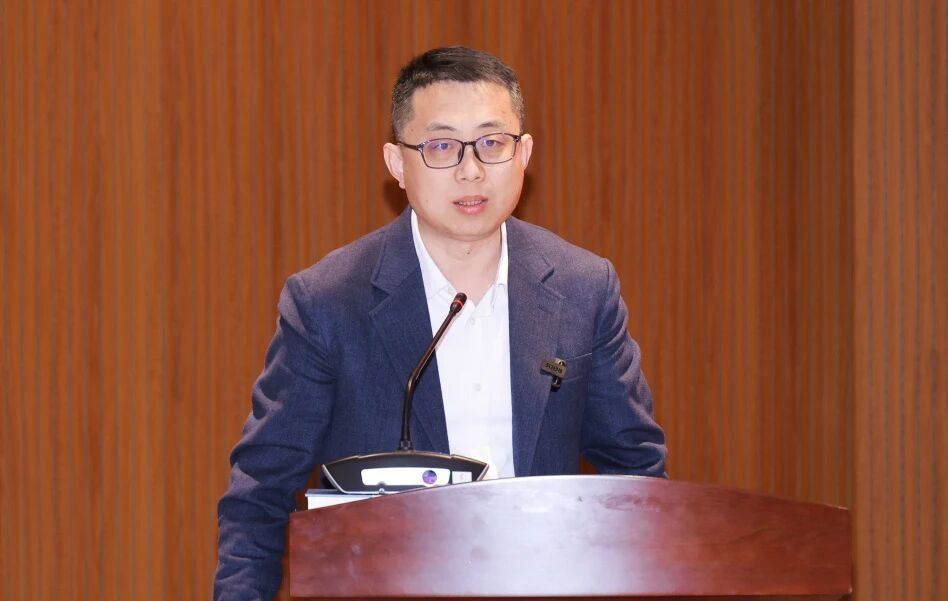 中智股份辦公室（黨委辦公司）主任劉健.png